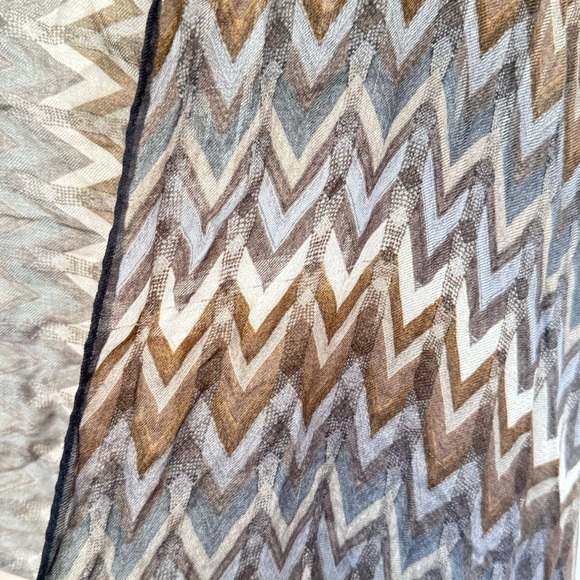 Missoni Cashmere Boho Earth Tone Chevron Striped Scarf - Picture 9 of 10